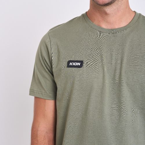 REMERA URBAN VERDE MILITAR