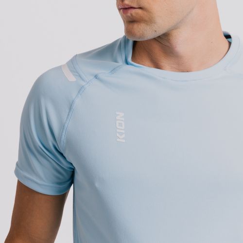 REMERA LINER CELESTE