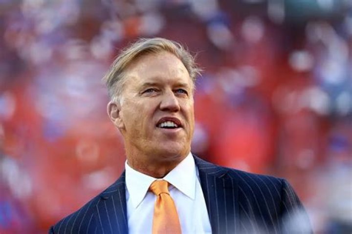 18 Years Ago, John Elway Could Have Bought 20% Of The Broncos For $36M. He Passed, And Missed Out On A FORTUNE