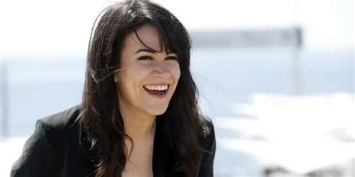 Abbi Jacobson Net Worth | Celebrity Net Worth