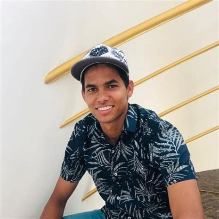 Akash Singh Height, Weight, Age, Family, Biography