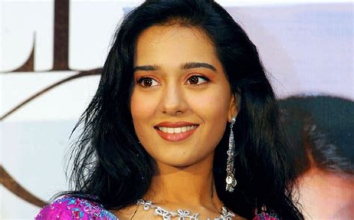 Amrita Rao Net Worth | Celebrity Net Worth