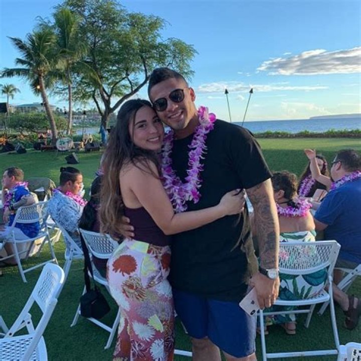 Gleyber Torres Bio, Age, Stats, Number, Contract, salary, Net Worth, MLB, & Wife