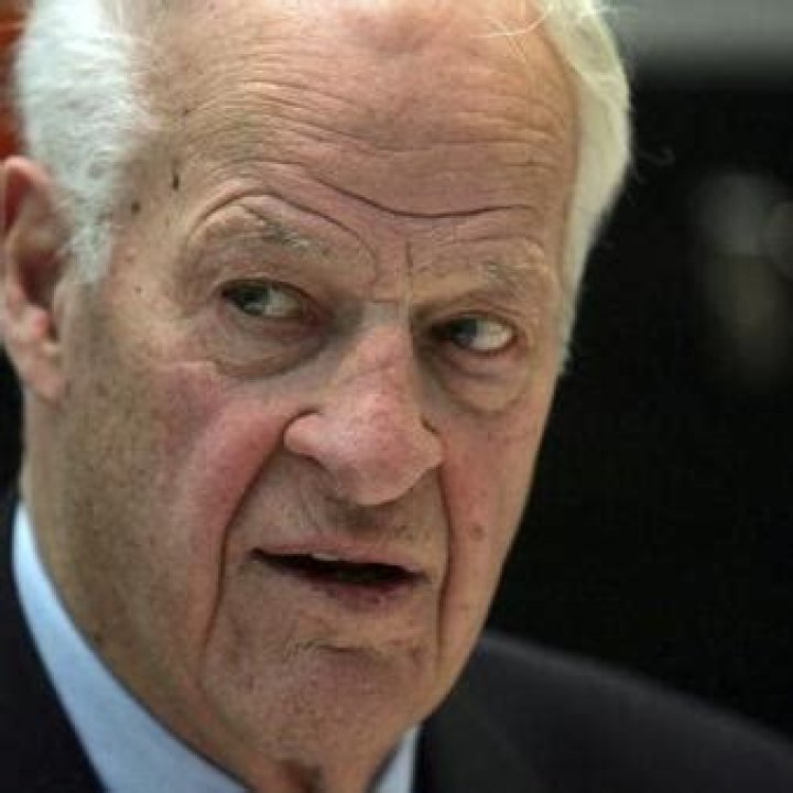 Gordie Howe Net Worth | Celebrity Net Worth