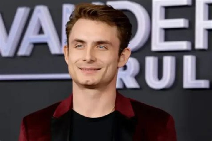 James Kennedy Height, Weight, Age, Family, Biography, Girlfriend