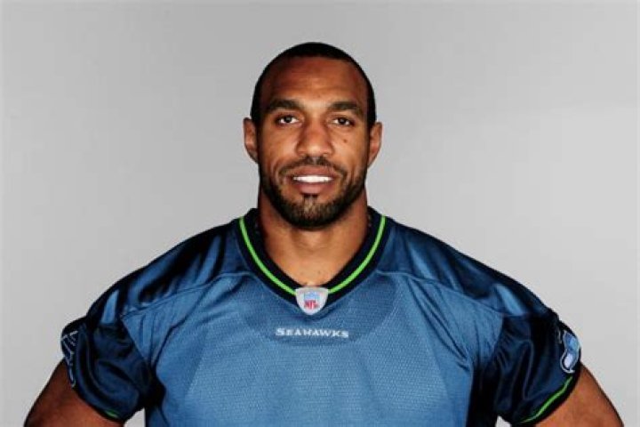 Julian Peterson Net Worth | Celebrity Net Worth