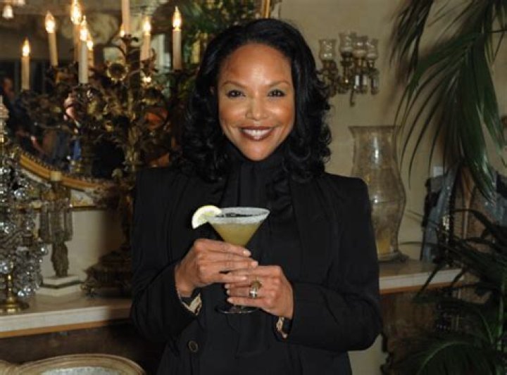 Lynn Whitfield Net Worth | Celebrity Net Worth