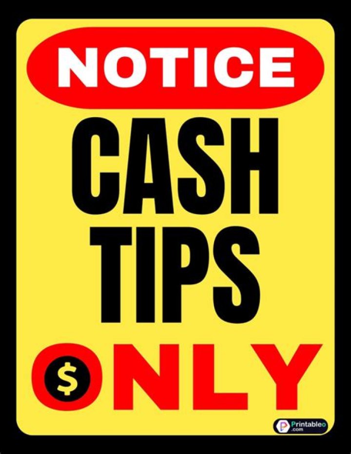 Server Pleads With Customers to Always Tip in Cash: "We Don't Get Instant Money"