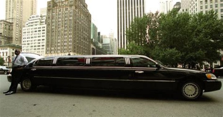 This Is How Much The .01% Pay Staff To Keep Their Households Running