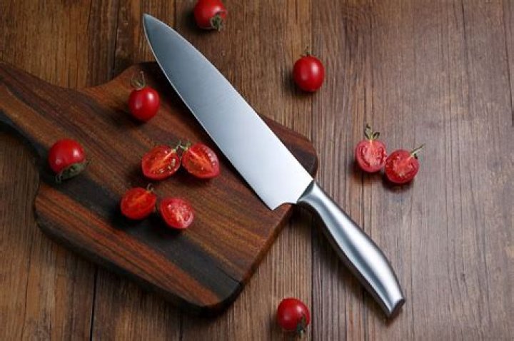 This is the Safest Way to Sharpen a Knife