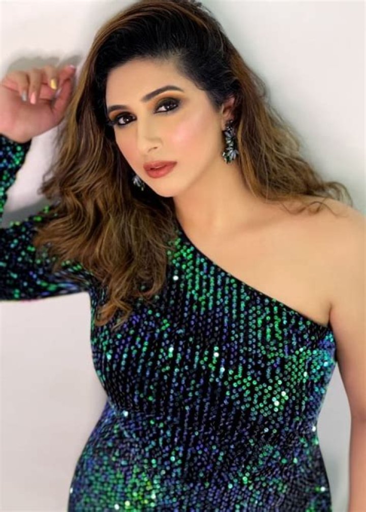 Vahbiz Dorabjee Height, Weight, Age, Body Statistics