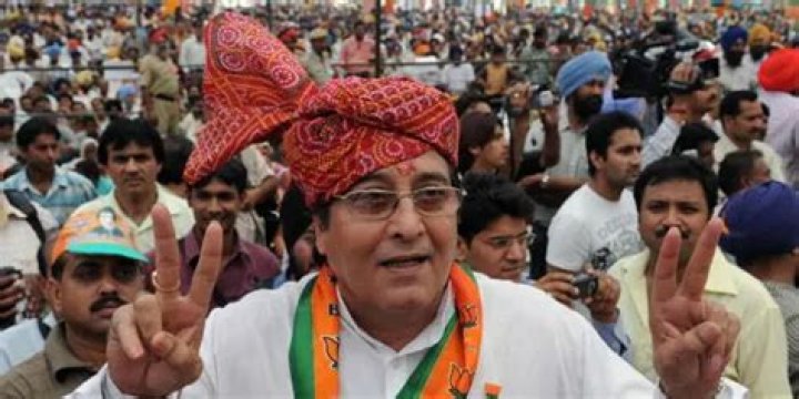 Vinod Khanna Net Worth | Celebrity Net Worth